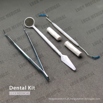 Instrumentos descartáveis ​​do kit dental médico